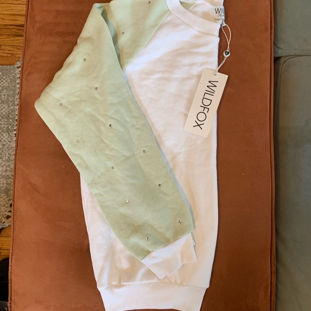 NWT wildfox crew neck with embellishments